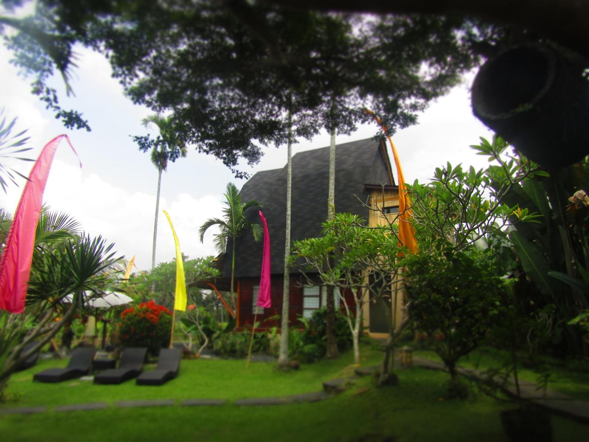 Ubud Hidden Villa Yone Village Exterior photo