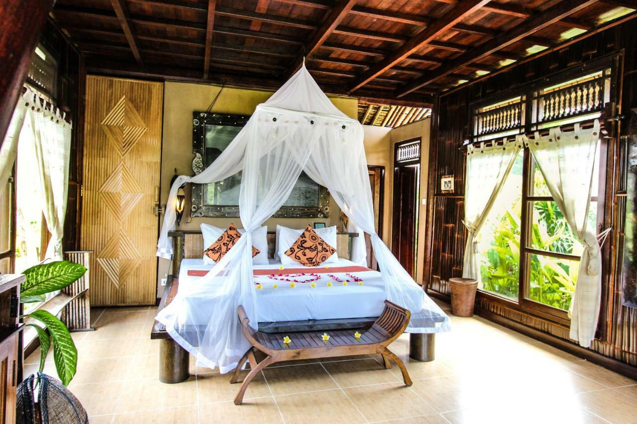 Ubud Hidden Villa Yone Village Exterior photo
